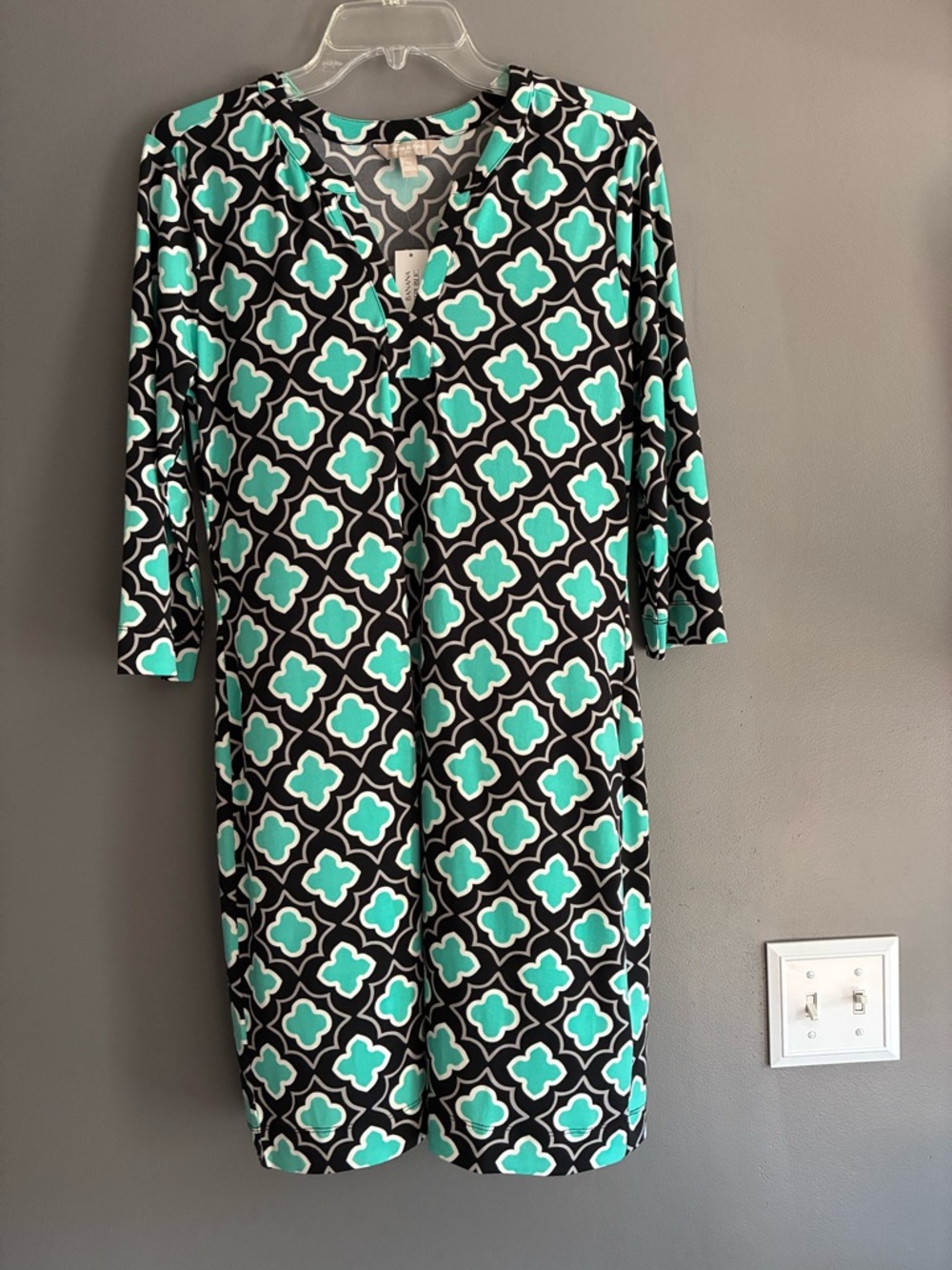 Banana Republic NWT Geometric Aqua & Black  Stretchy Shift Dress Size Medium